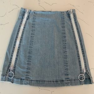 Carmar Jean Skirt with white side zippers